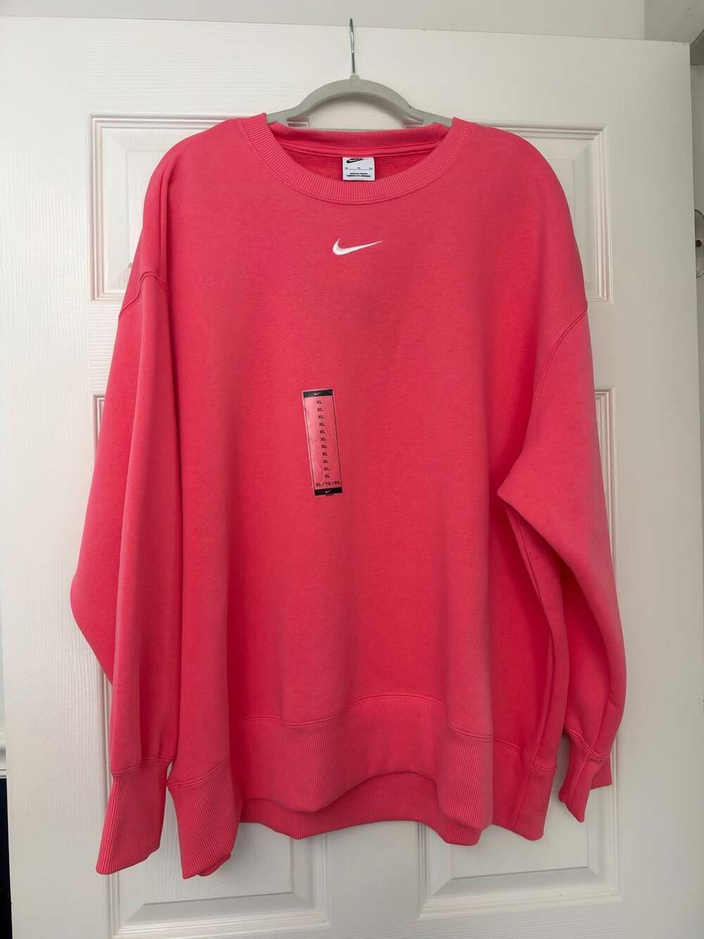 Nike Women's Sweatshirt Size XL Pink FZ4270-894